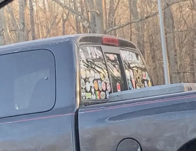 Alright, which one of you owns this PUS WAGON truck? (Text near the top of the windows) by uglykneethrowaway