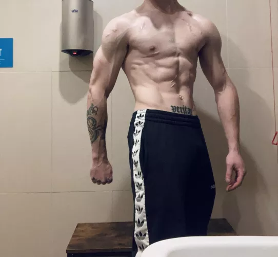 Also got another on my back! by Eviluxi