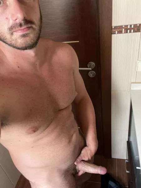 Always horny on holiday by DF793