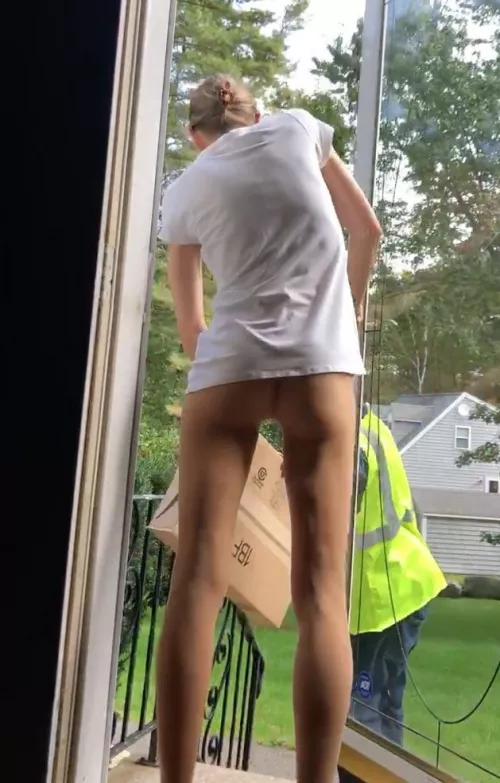 Always on time deliveries! by FrankPi