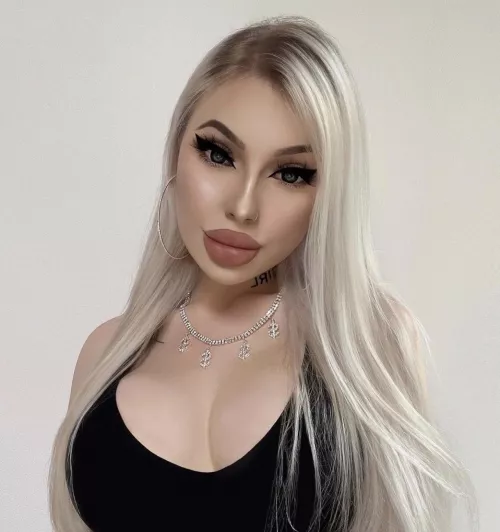 always on your mind😜🔥 by charlotteventurax