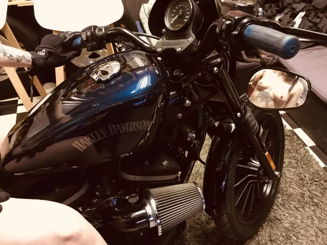 Always pays to check your mirrors 😜 by j_b54