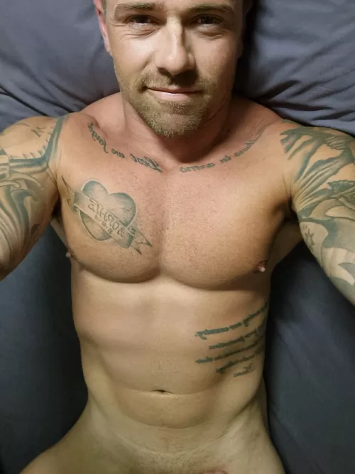 Always room in the bed for one or two more 😏 by lets_doit01