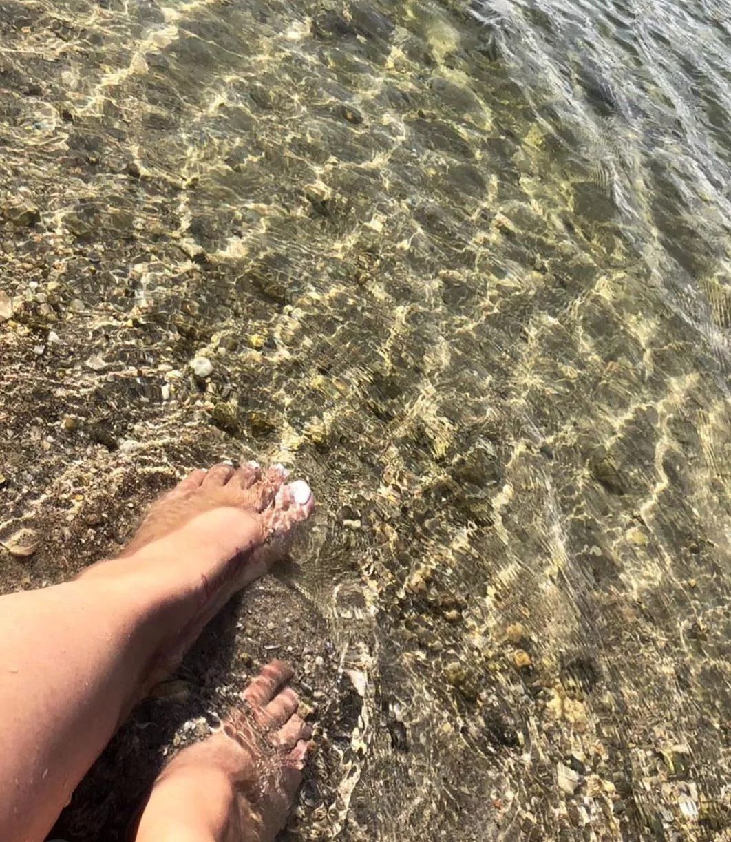 Always summer in Florida posted by skigirl70