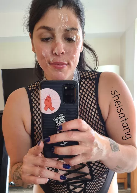 Always take a selfie after a hot thick facial by sheisatang