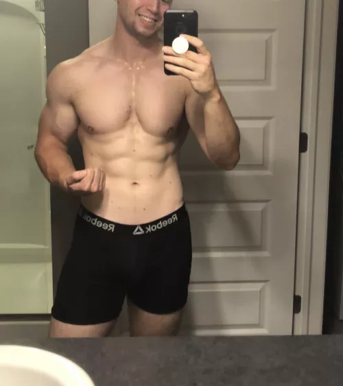 Always wonder if anyone I know has seen me on here yet 👀 by 8s_and_up_only