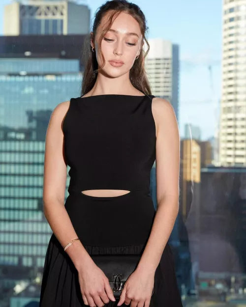 Alycia Debnam-Carey by OhNoWhatHappenedNow