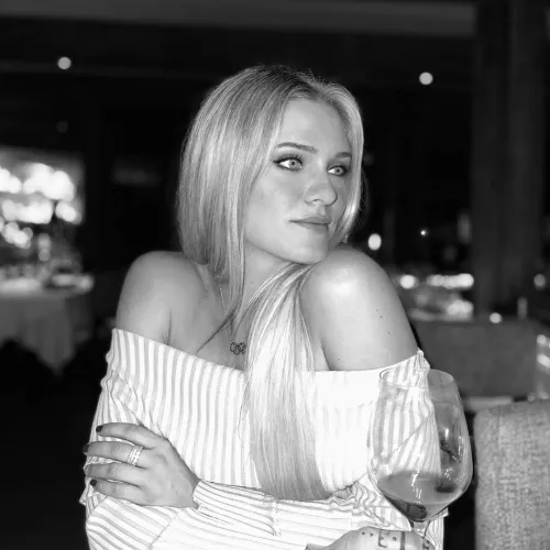 Alysha Newman - Canadian Pole Vaulter by Master_Rignolo