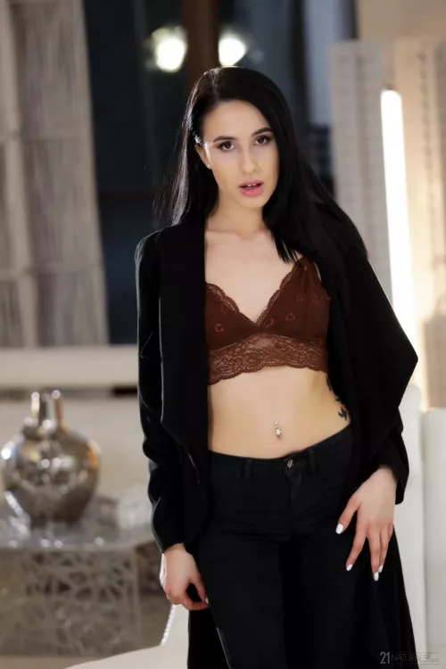 Alyssa bounty by Sexy_Melano