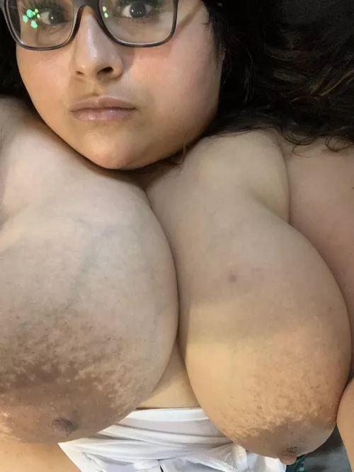 Am I a milf? by bbwlatinamomma