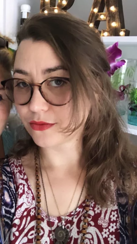 Am I beautiful? by Demogod42069