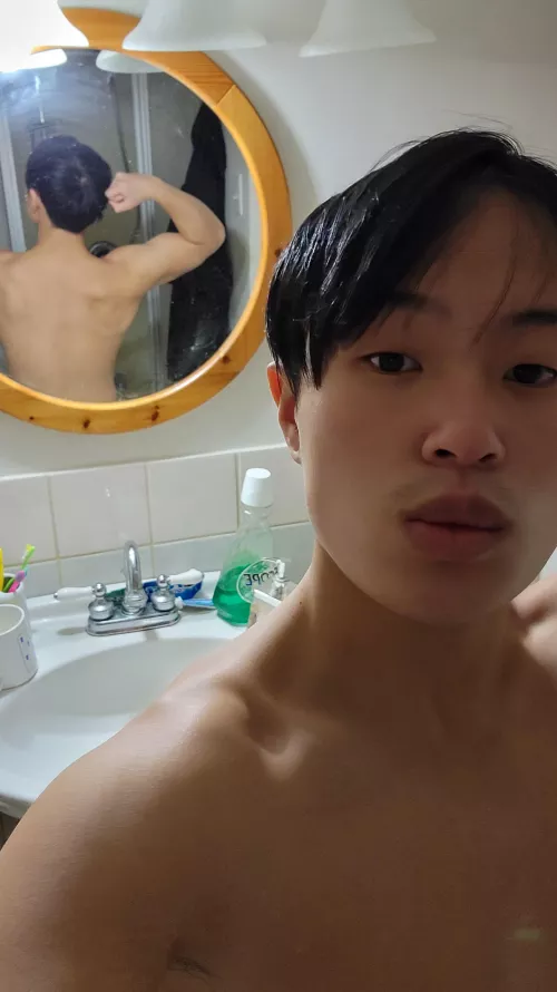 Am I Cute? by whiteteeth123