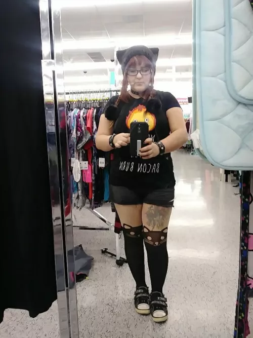 Am I cute? by PassageSubstantial79