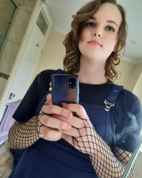 Am i cute? by tops44