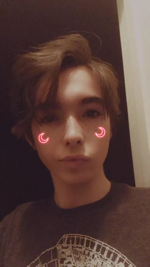 am i cute enough to be a femboy?🥺 by barbie_boi