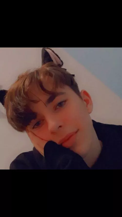 Am I cute enough to join this community? by YungFemboi