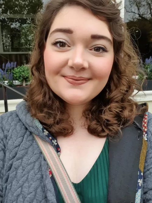 am i cute to you? 🙈 by ivyandblue