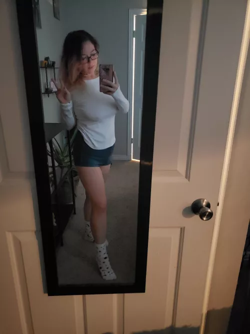 am I doing this braless life right? 💋 by Ashimarie