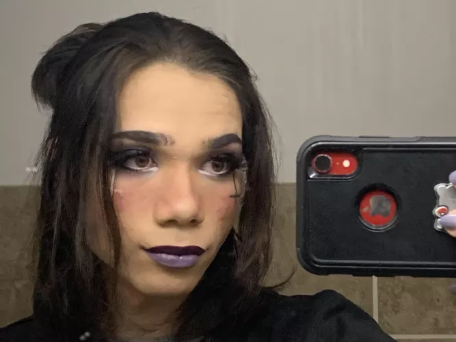 Am I fem passing ? by sadpluscringe