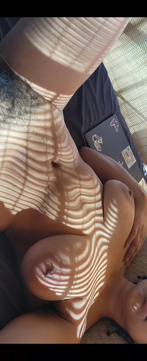 Am I fuckable? 😊 by gnarlymarbles