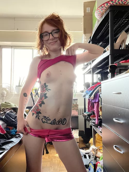 Am I good boner material? by HotPants141