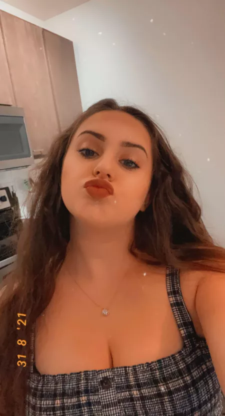 Am I hot though? by gmichellen