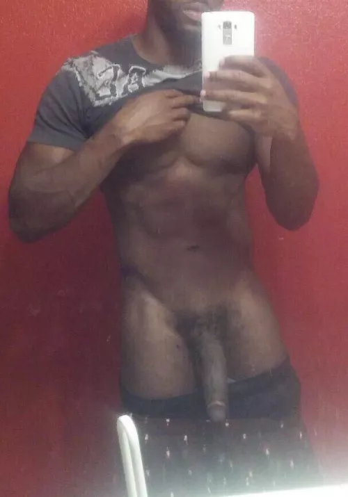 Am I massive is your book ? by Omolara1