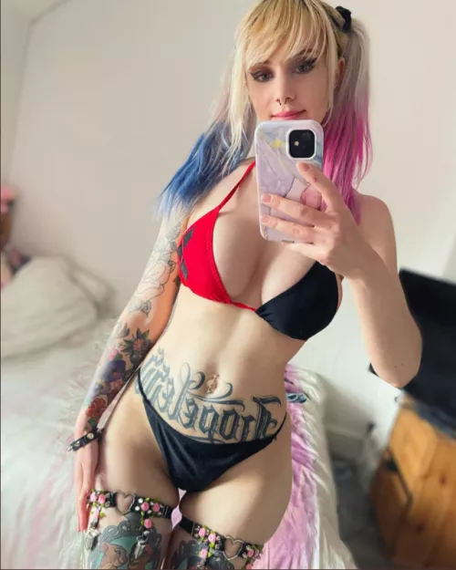 am I naughty enough for you? 😉 by bexuki