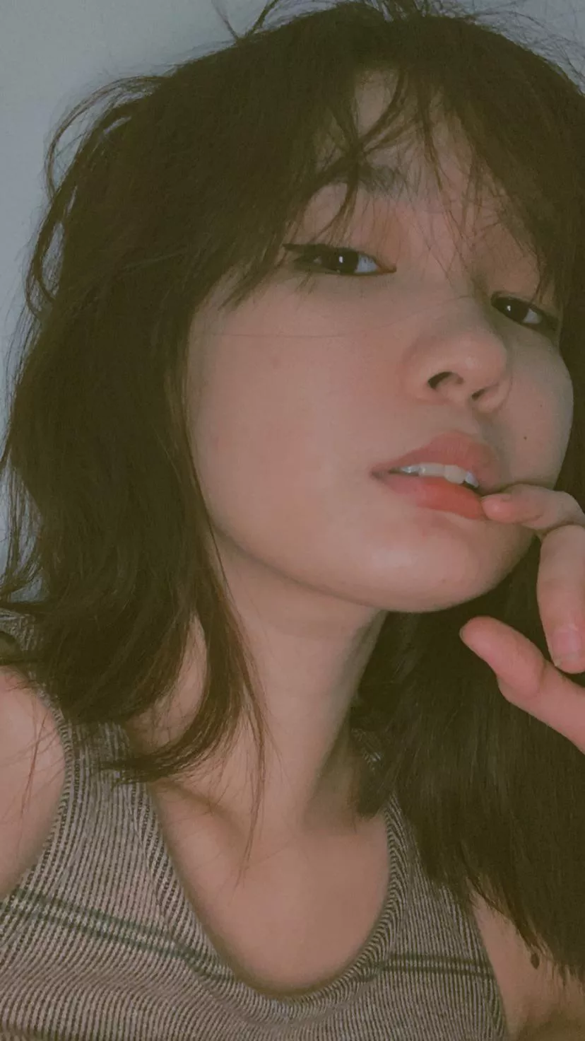 am i pretty? posted by a0kii