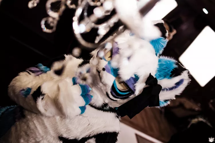 Am I Pretty by skyhi14