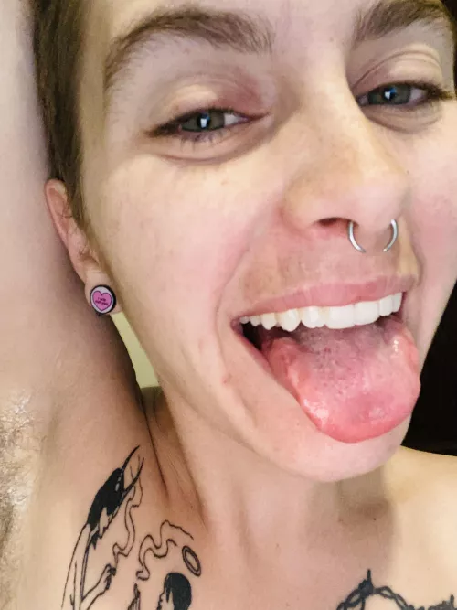 Am I the only one who loves that fresh feeling after putting deodorant on? by maryjanemilf420