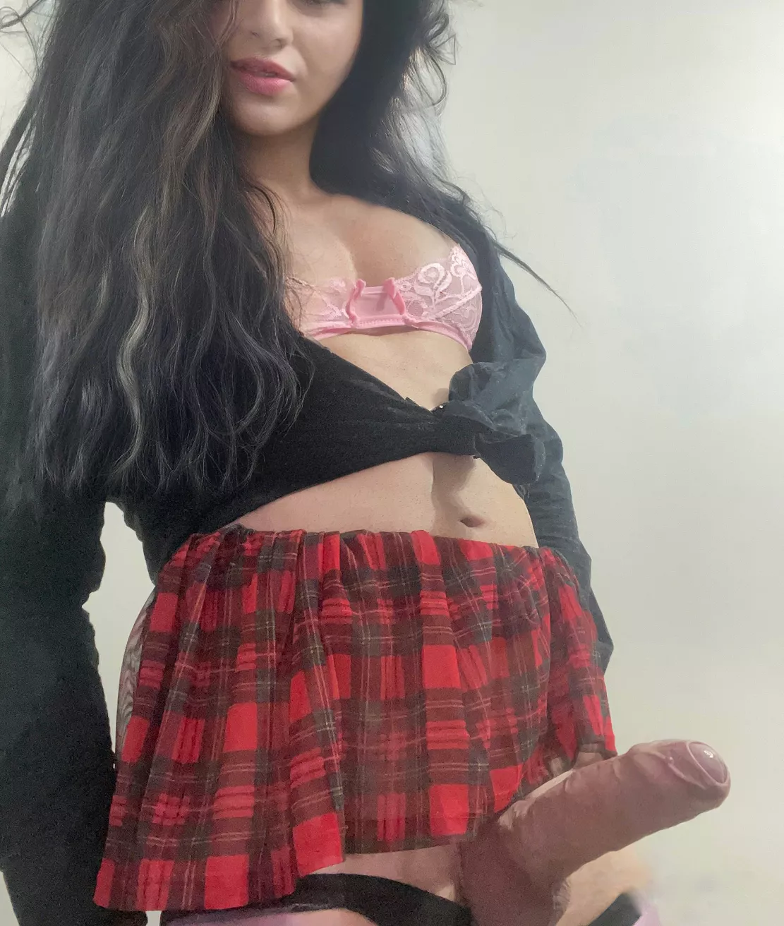 Am I too big for you? 🥵 posted by sexysophiets