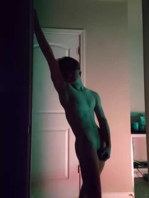 Am I twink material? by FreckledYogi11