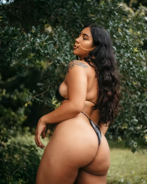 Am I your dream woman? by Boomshakhalaka