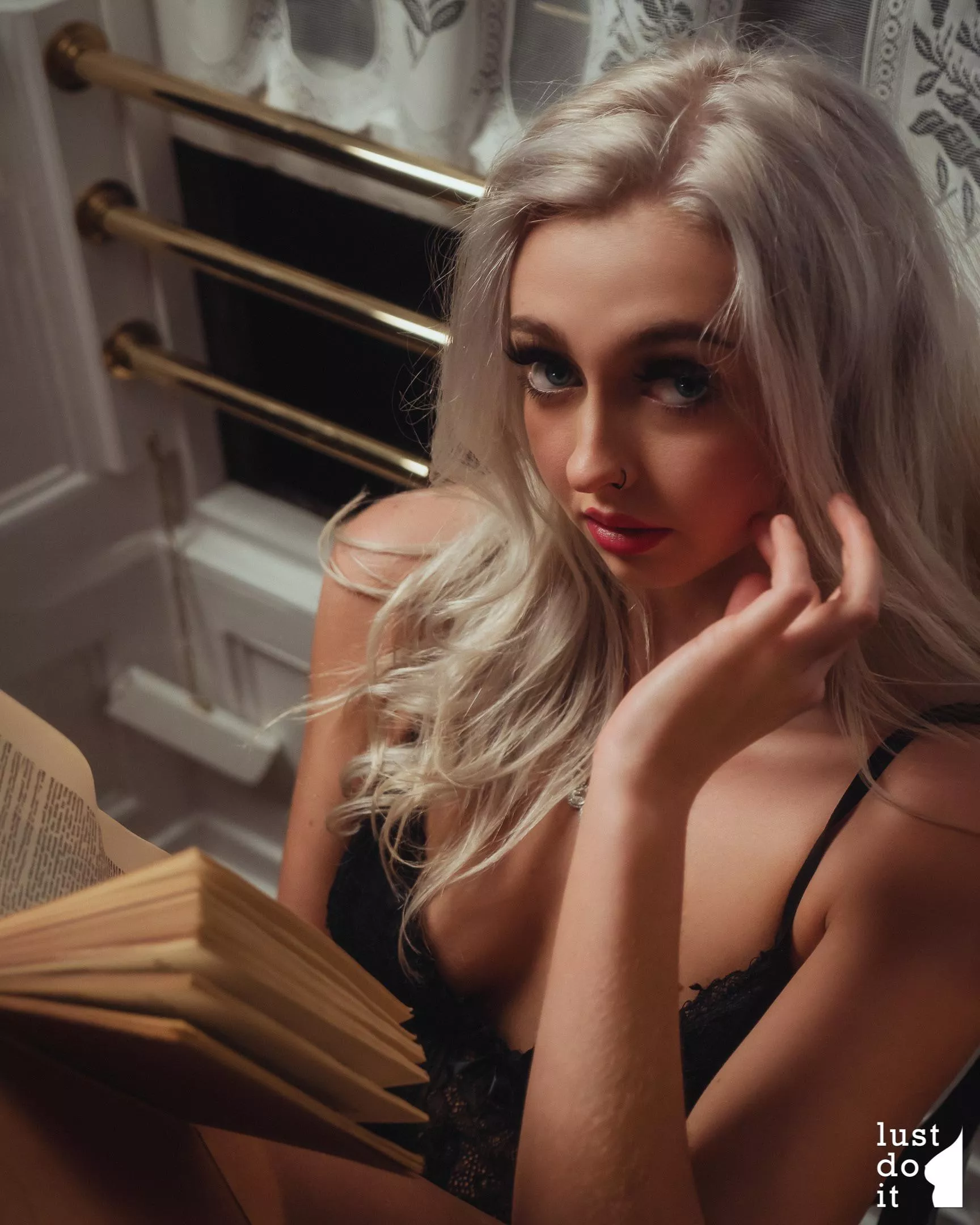 Am I your natural type? posted by Annissahazleyxx