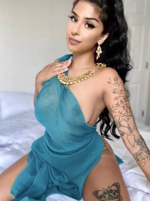 Am I your type? by slaysheslays