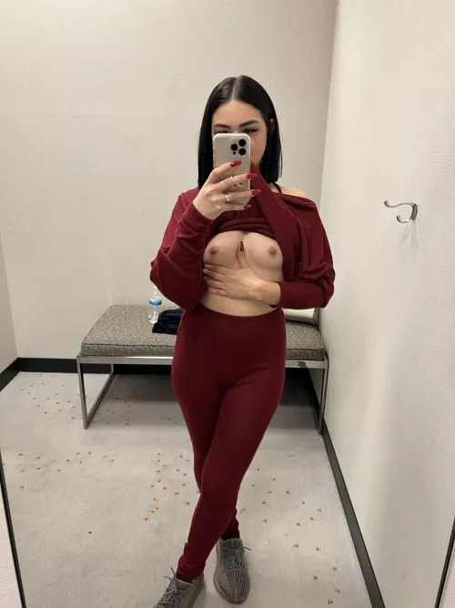 Am I your type? 💕 by jaileen1993