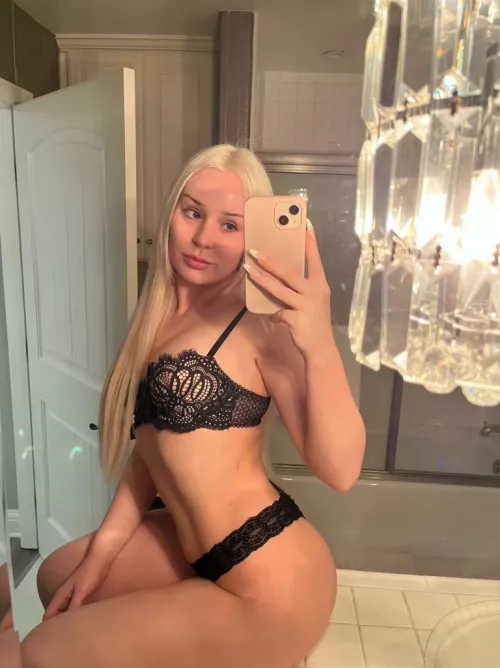 Am I your type? by Lingerieliv