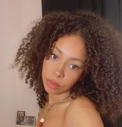 Am I your type? Dutch x Surinamese by Misscharlierose