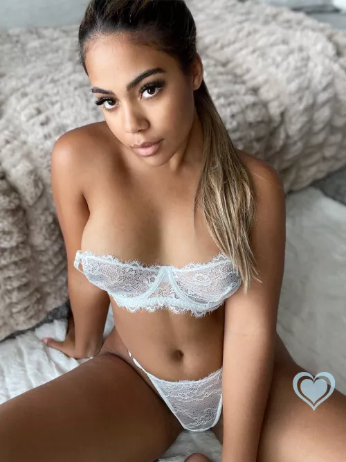 Am I your type? by MyDearIris