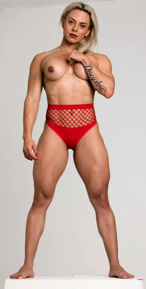 Amanda M. by Gannicus217