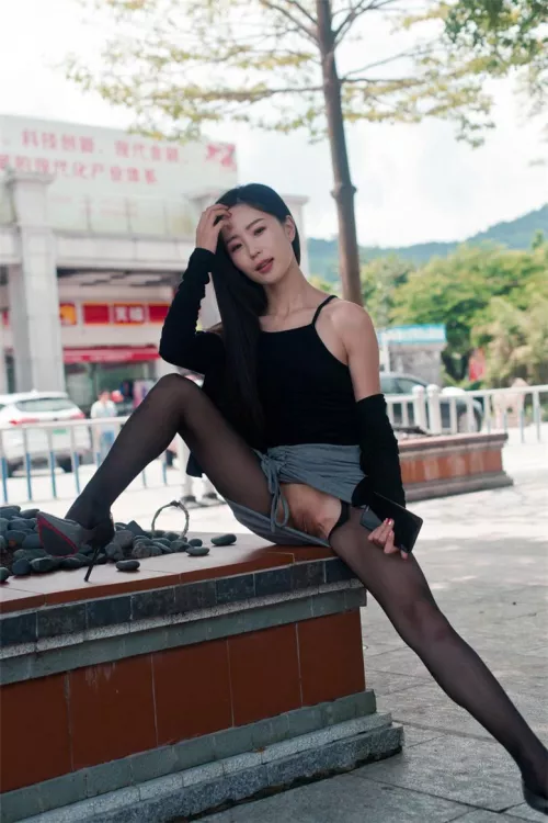 amateur flashing in public by von8484