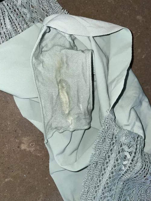 🇨🇦 amazing panties 😍💦 34 mom and nurse ❤️ PM for info 😘