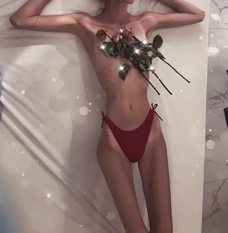 Amazing thin girl by Revolutionary-Link-8