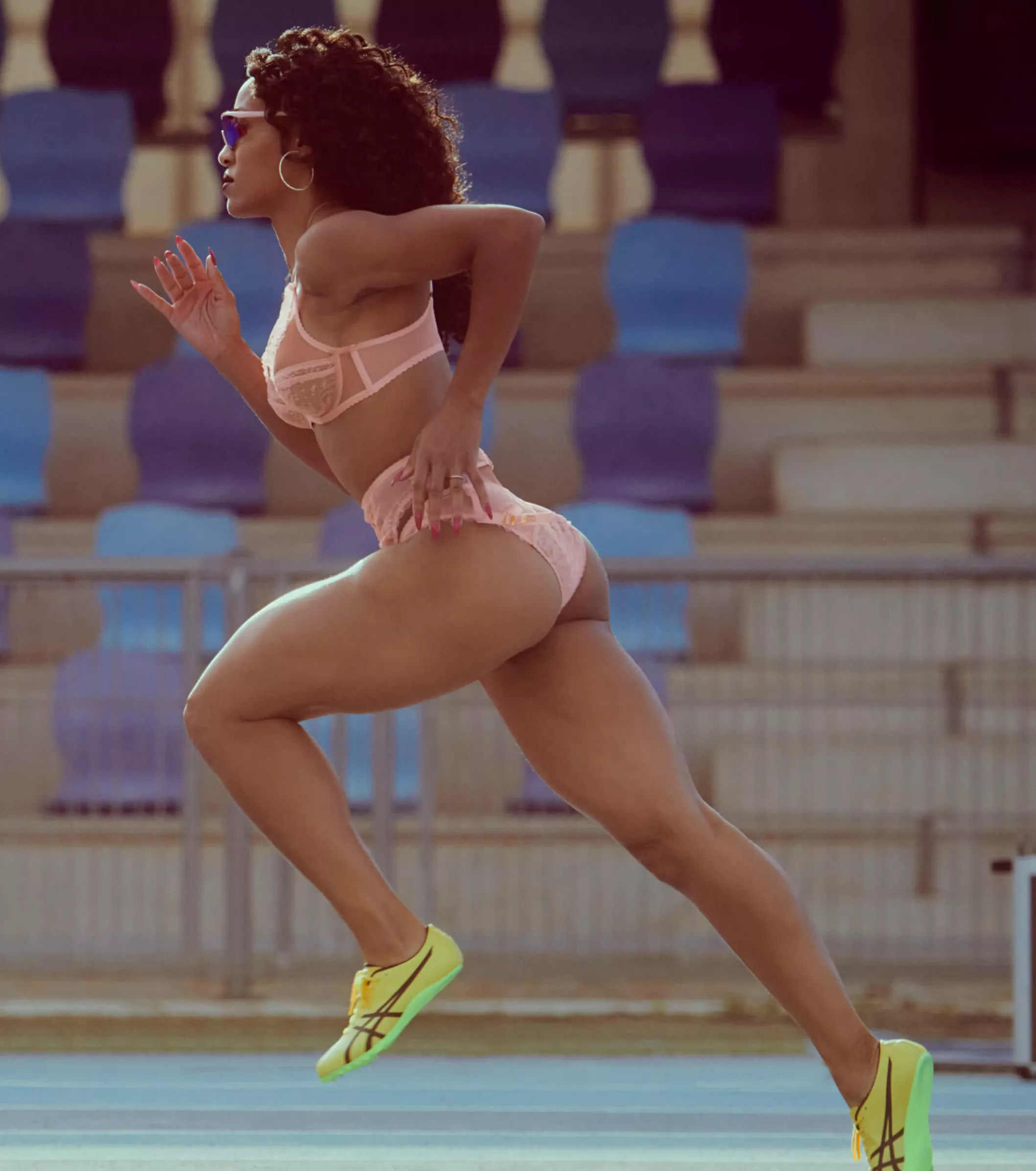 American hurdler Queen Claye posted by Admirateur1