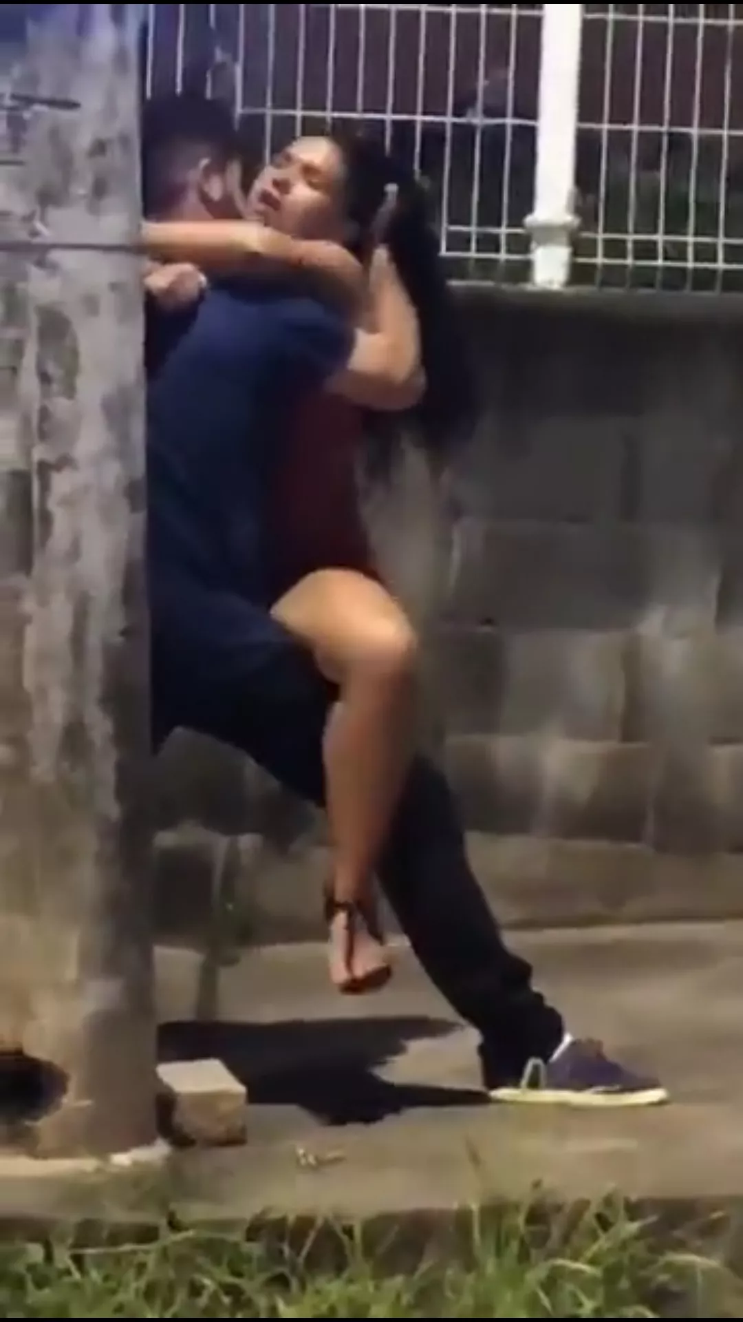 AMERICAN STREE SEX FIGHT ON ROAD SIDE posted by ProperTask6768