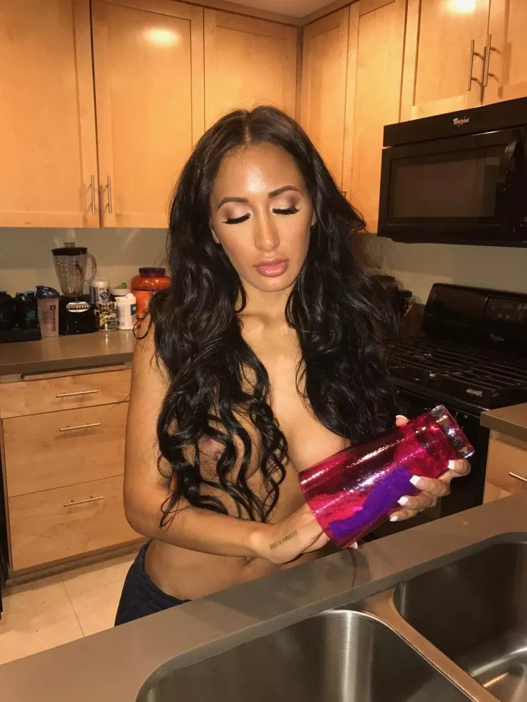 Amia Miley posted by bnks95