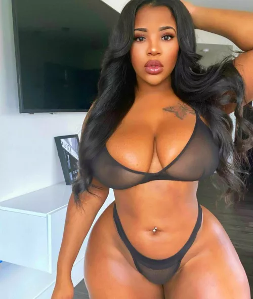 ��?Amor by discerningcookie