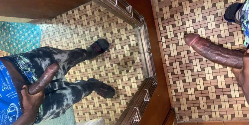 Amos : @lah_smile 🤎🍆 posted by Trynaseesum2