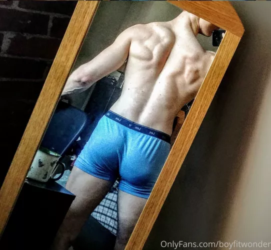 Amuck amuck! by Fitbody_Tease